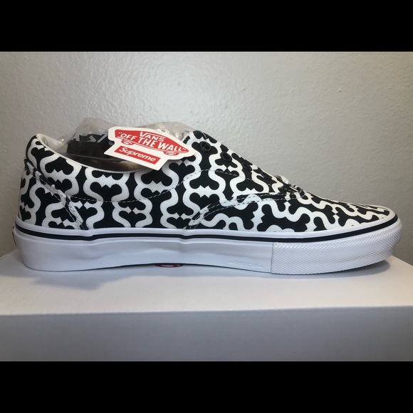 ⚠️SOLD⚠️ Supreme/Vans Monogram S Logo Low “Black” Size 11 - Picture 3 of 10